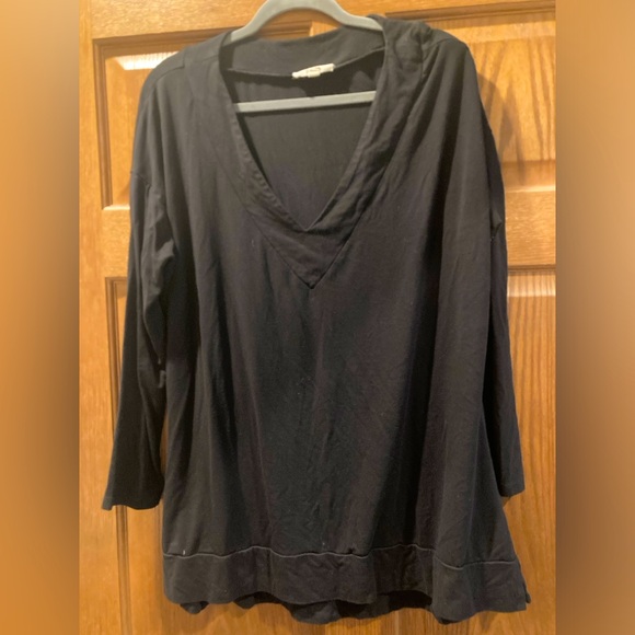 Eloquii Elements black v-neck with 3/4 length sleeves - 14/16 - Picture 4 of 8